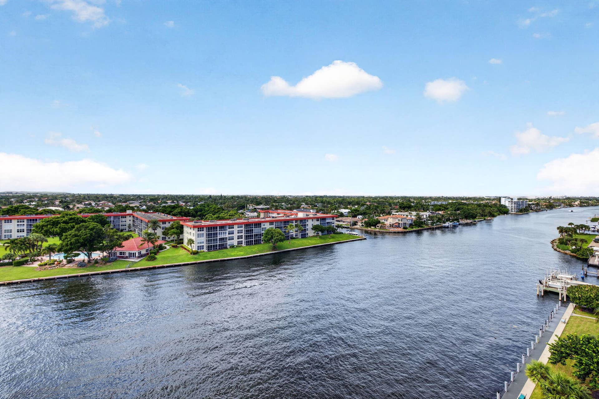 1150 HILLSBORO MILE, #911, Hillsboro Beach, FL 33062 15-web-or-mls-a699A9587