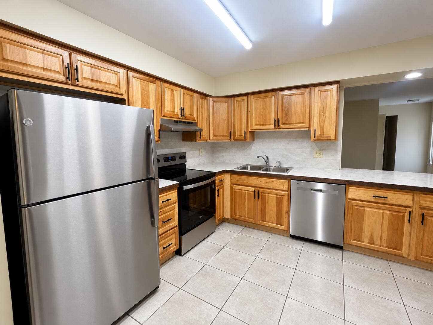 Bright Oak-Accented Modern Kitchen