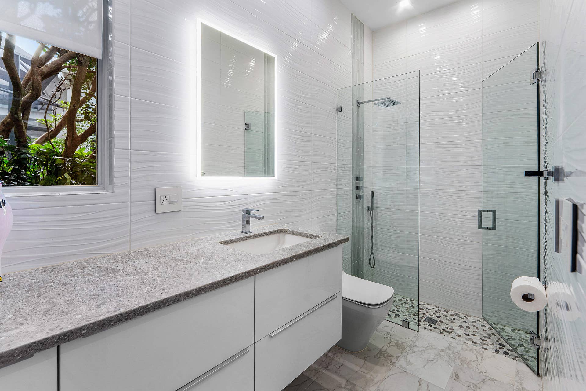 Guest Bath 3