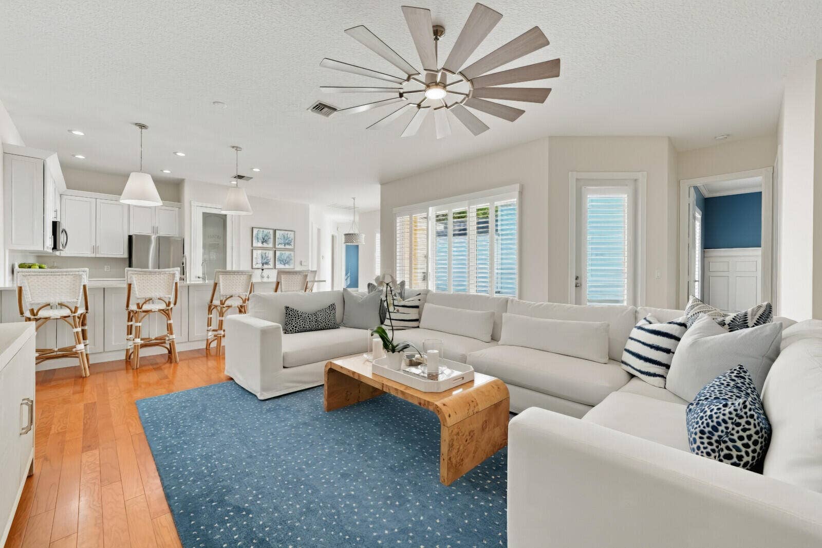 214 MARLBERRY Circle, Jupiter, FL 33458 Living Room