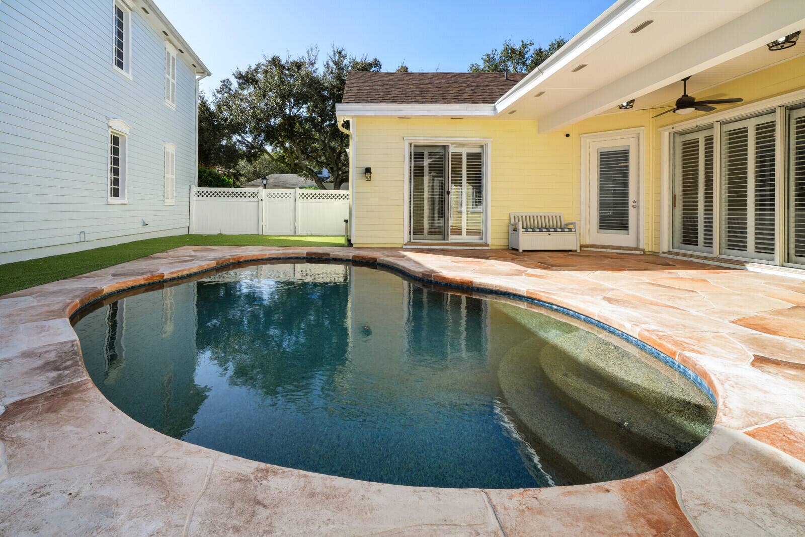 214 MARLBERRY Circle, Jupiter, FL 33458 Salt Water Pool