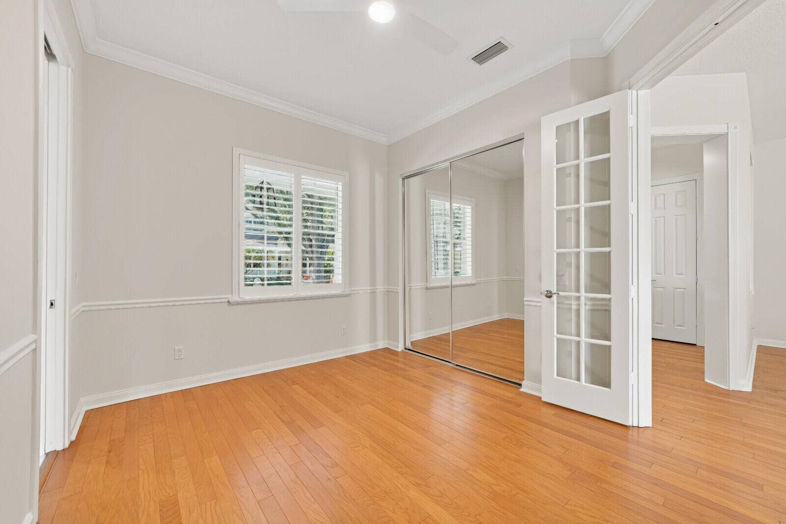 214 MARLBERRY Circle, Jupiter, FL 33458 Guest Room #1