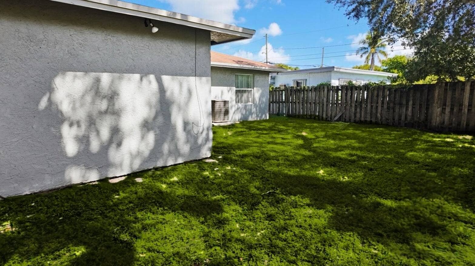 2206 NW 5TH Street, Fort Lauderdale, FL 33311 1 3