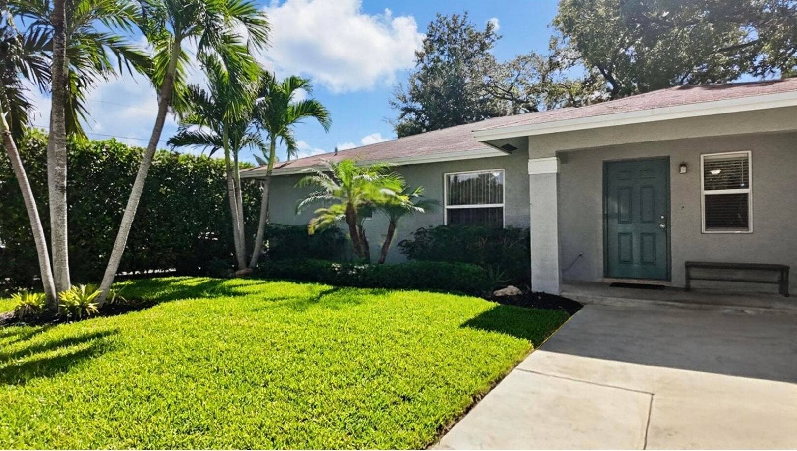 2206 NW 5TH Street, Fort Lauderdale, FL 33311 7 2