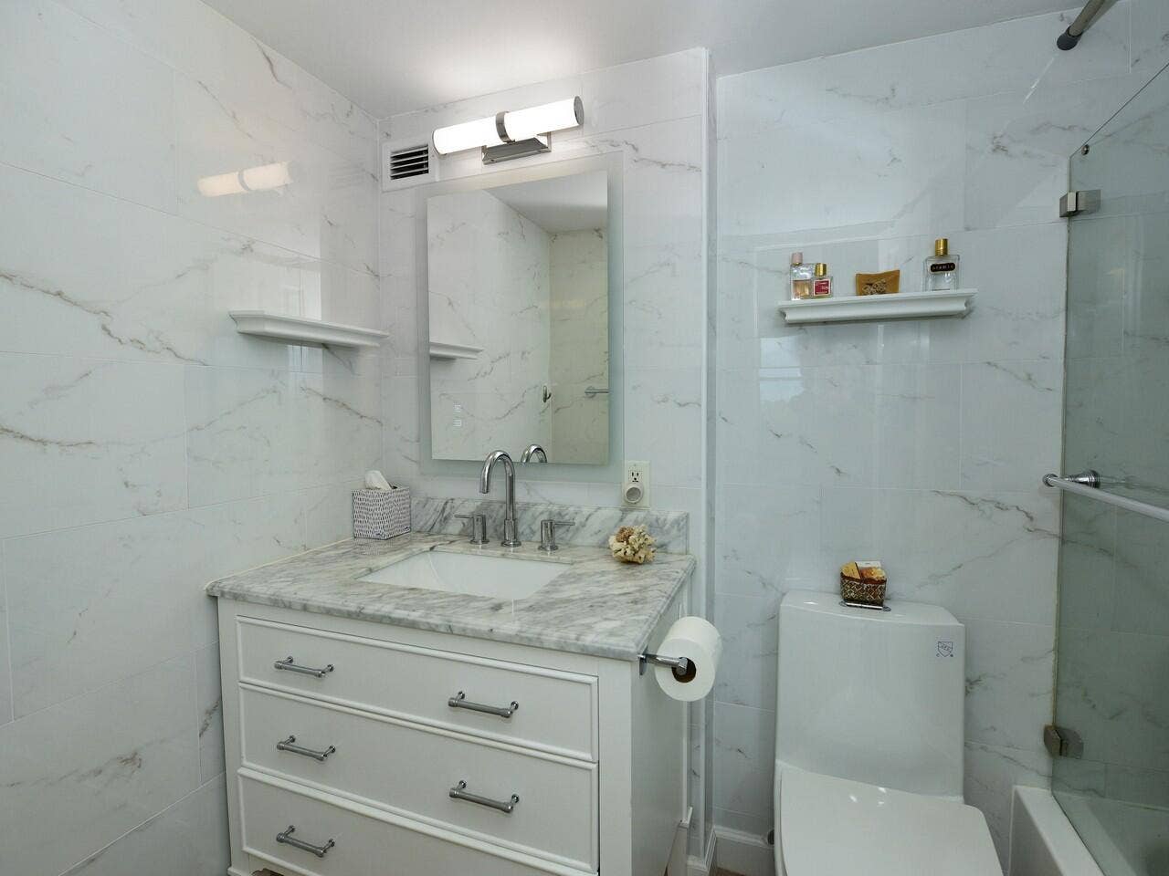 3450 S Ocean Boulevard, #324, Palm Beach, FL 33480 Patrician324-16