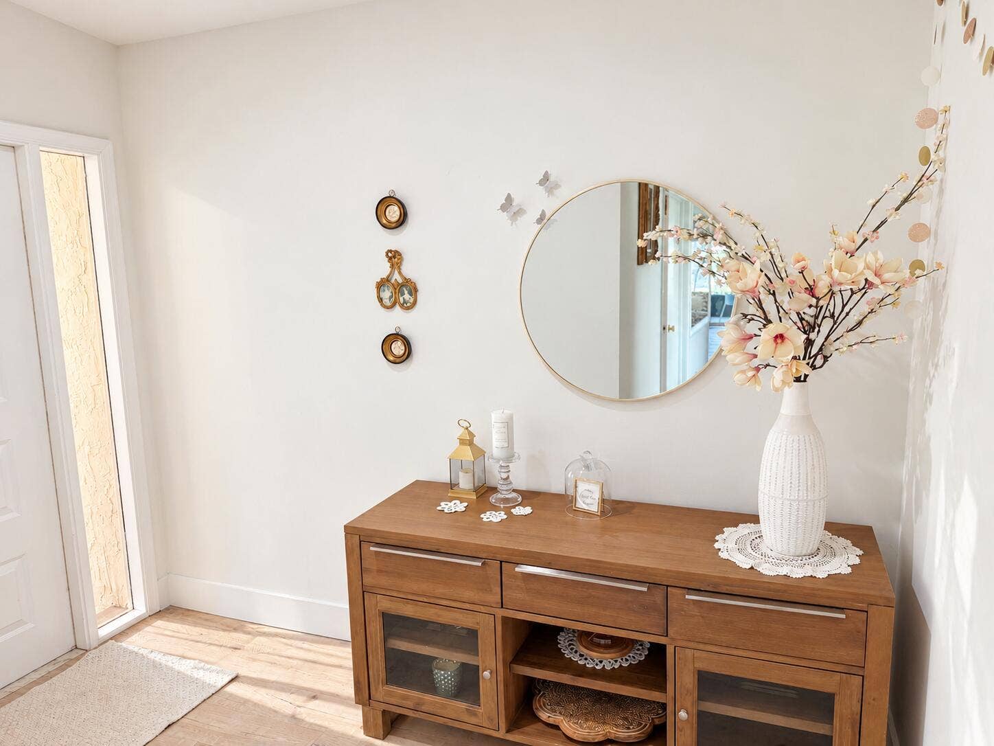 23379 Water Circle, Boca Raton, FL 33486 Bright Modern Entryway with Magnolia Dec