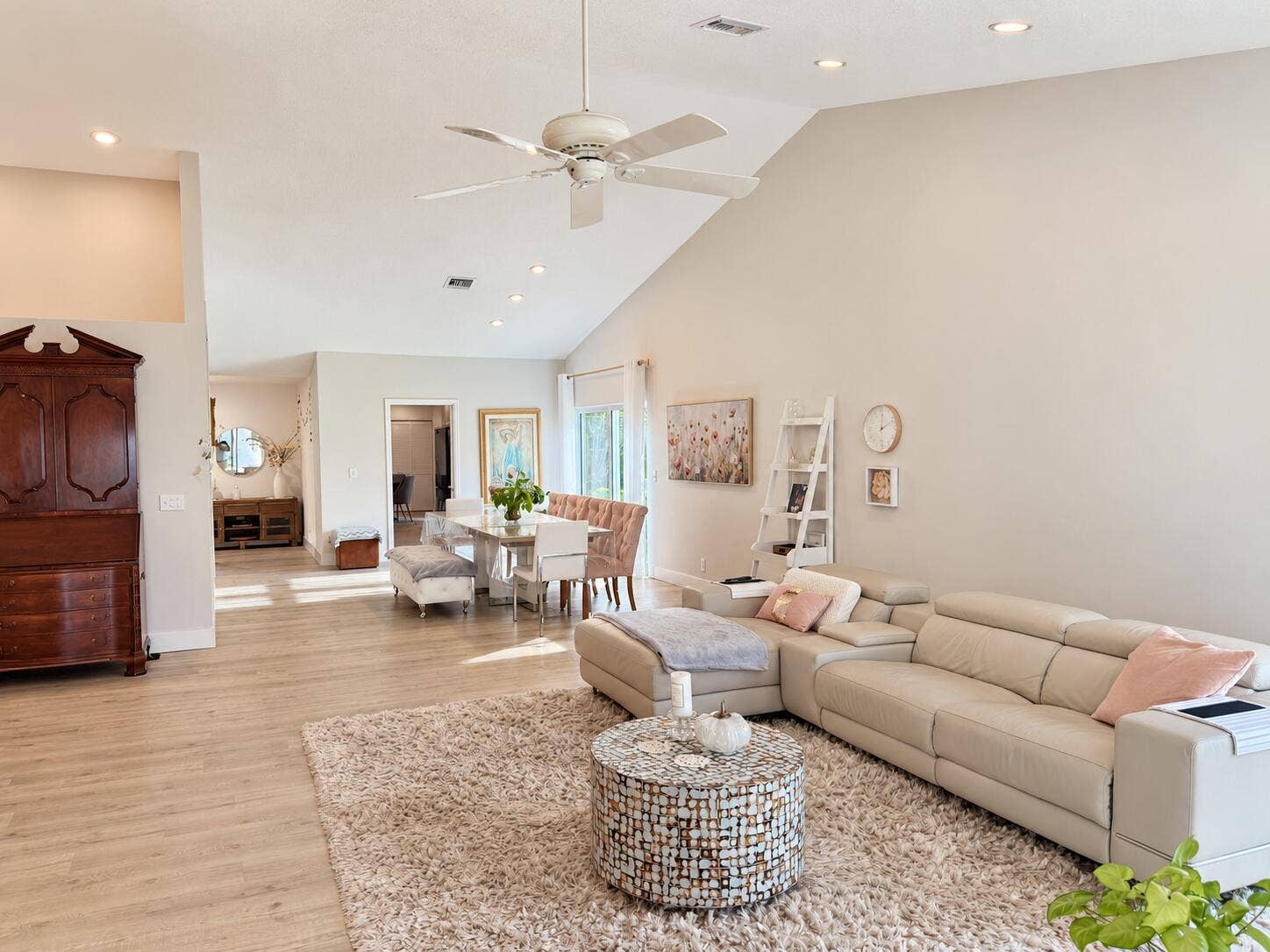 23379 Water Circle, Boca Raton, FL 33486 Bright Open-Plan Living and Dining Room