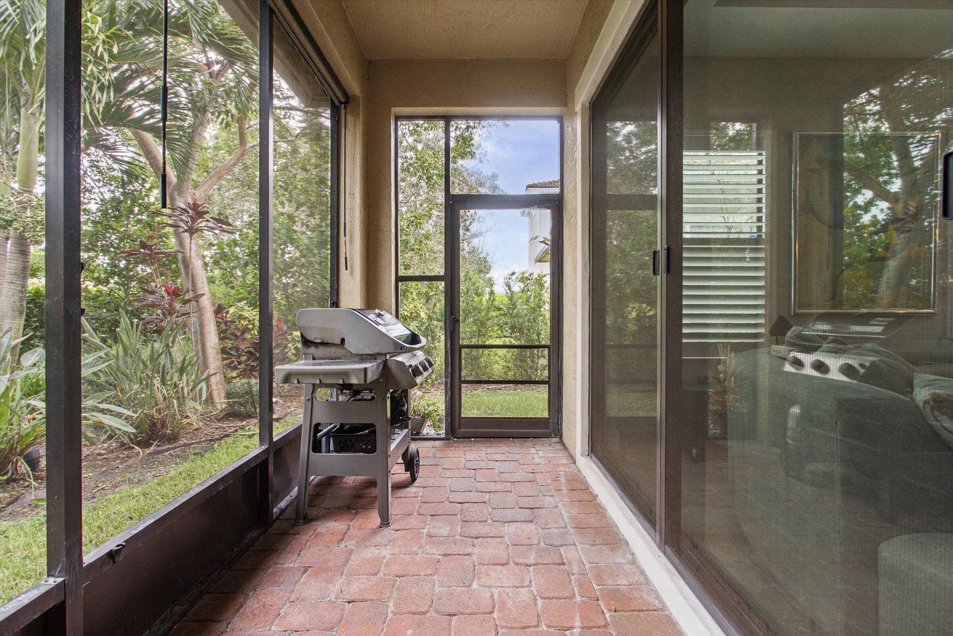 9074 NW 39TH Street, Coral Springs, Coral Springs, FL 33065 19-photo-d-15