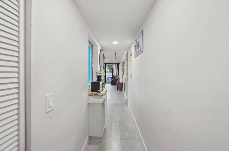8421 FOREST HILLS Drive, #104, Coral Springs, FL 33065 IMG_0636