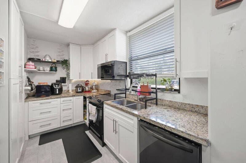 8421 FOREST HILLS Drive, #104, Coral Springs, FL 33065 IMG_0621