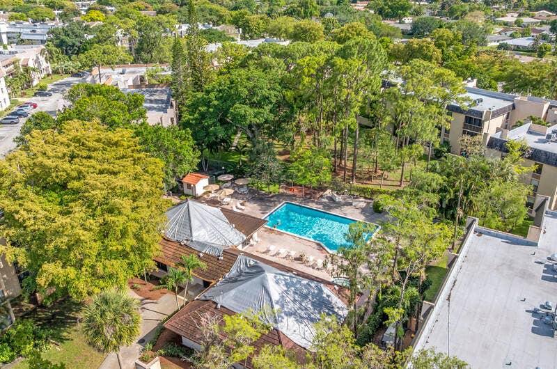 8421 FOREST HILLS Drive, #104, Coral Springs, FL 33065 IMG_0648