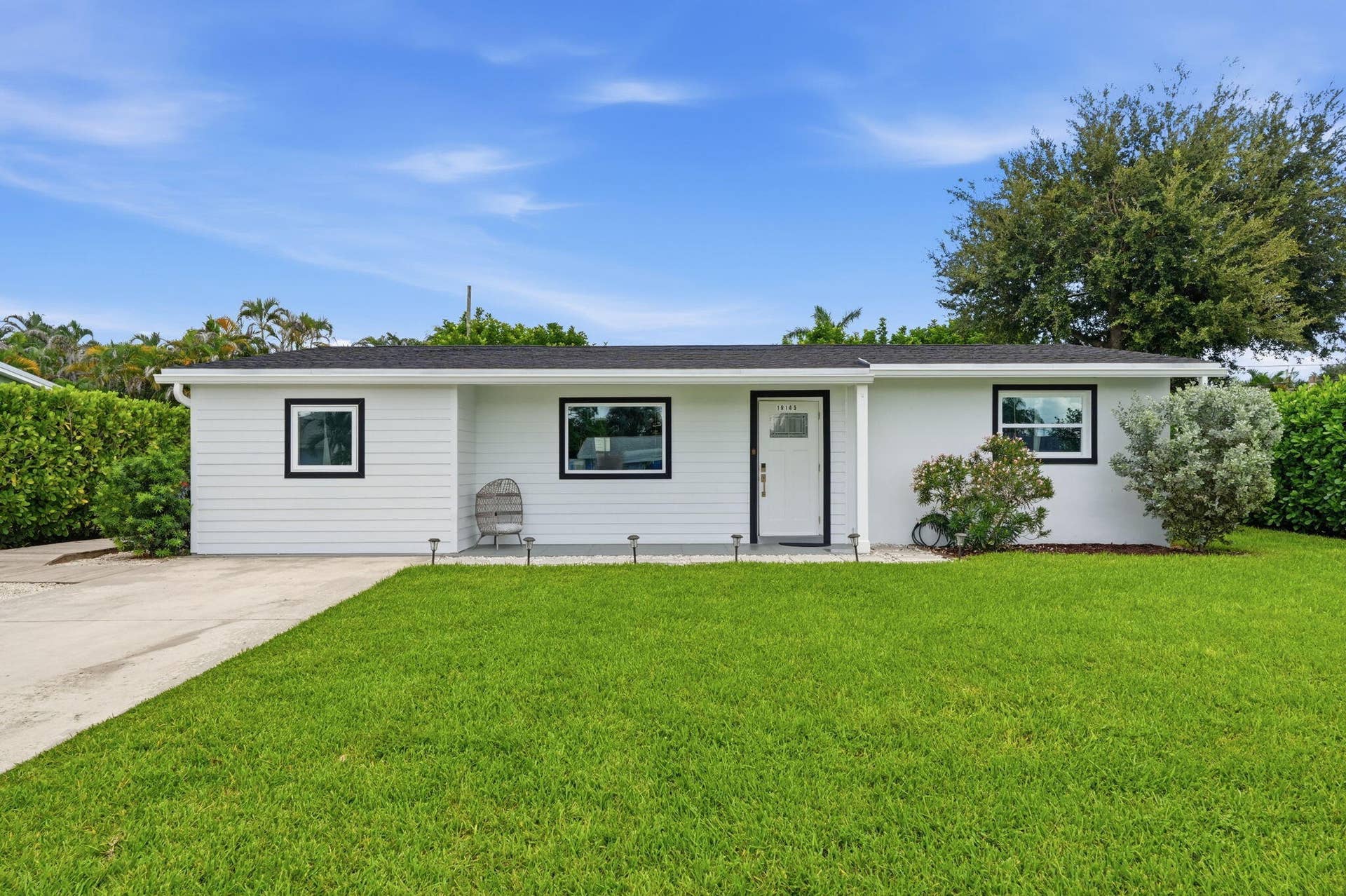 19145 SE Mayo Drive, Jupiter, FL 33469 19145 Mayo Drive