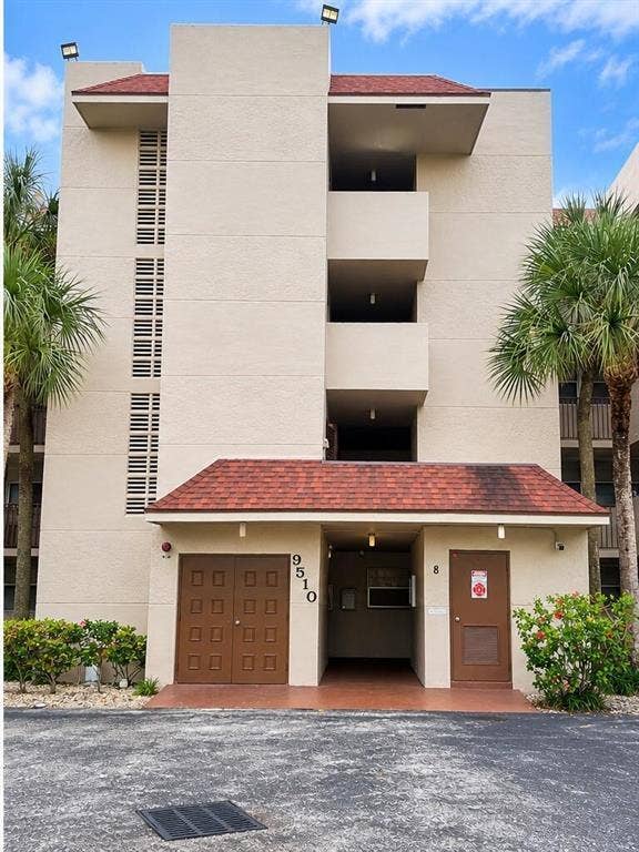 Property photo for 9510 SEAGRAPE Drive, #404, Davie, FL
