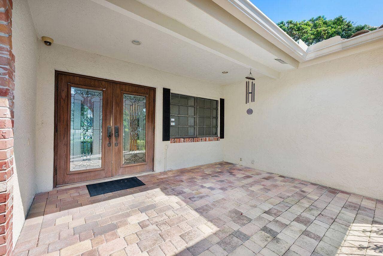 1350 W TERRA MAR Drive, Pompano Beach, FL 33062 Front Door
