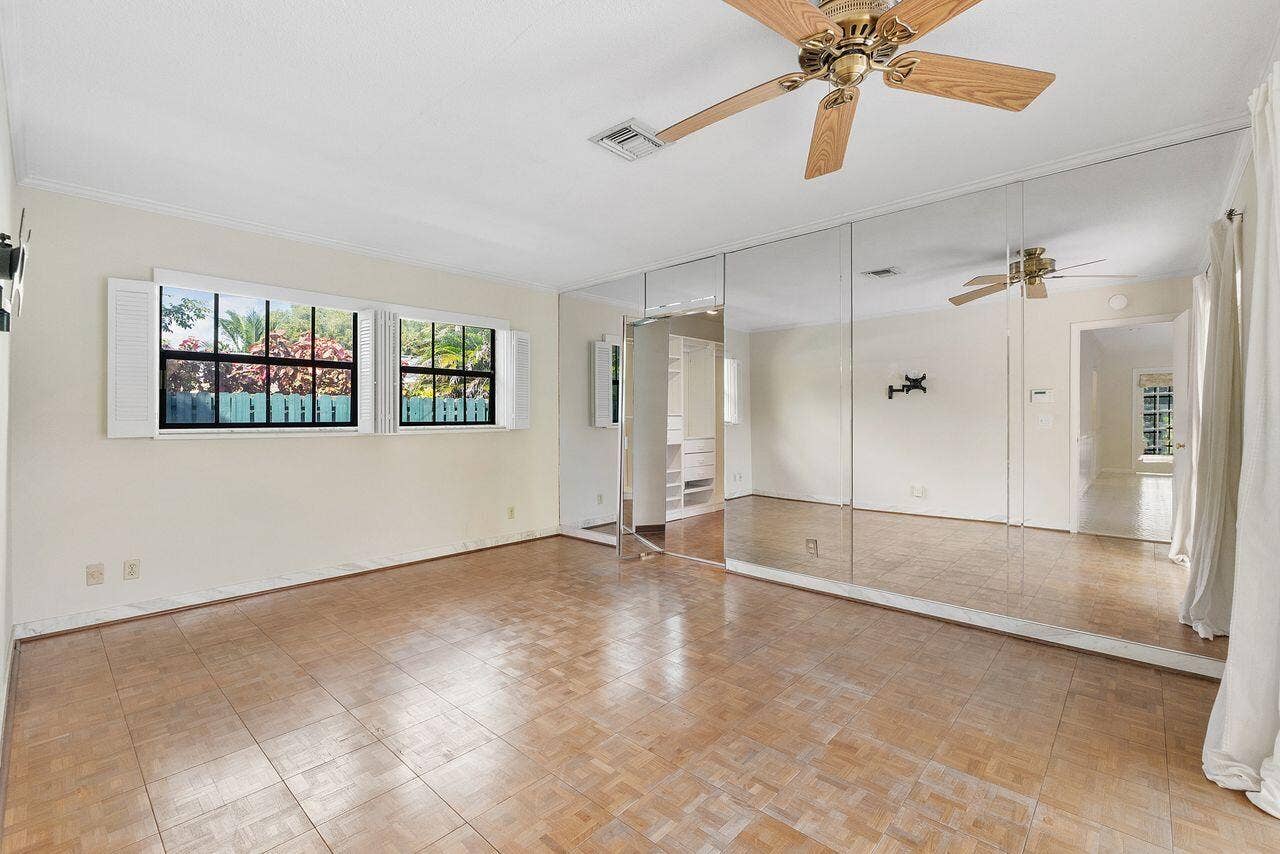 1350 W TERRA MAR Drive, Pompano Beach, FL 33062 Main Bedroom with door to walk-in closet and bathroom