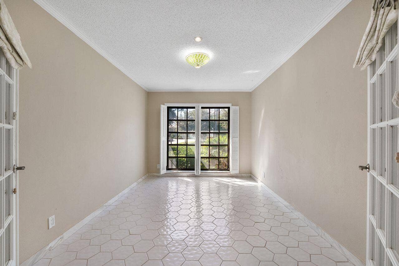 1350 W TERRA MAR Drive, Pompano Beach, FL 33062 Den/Office