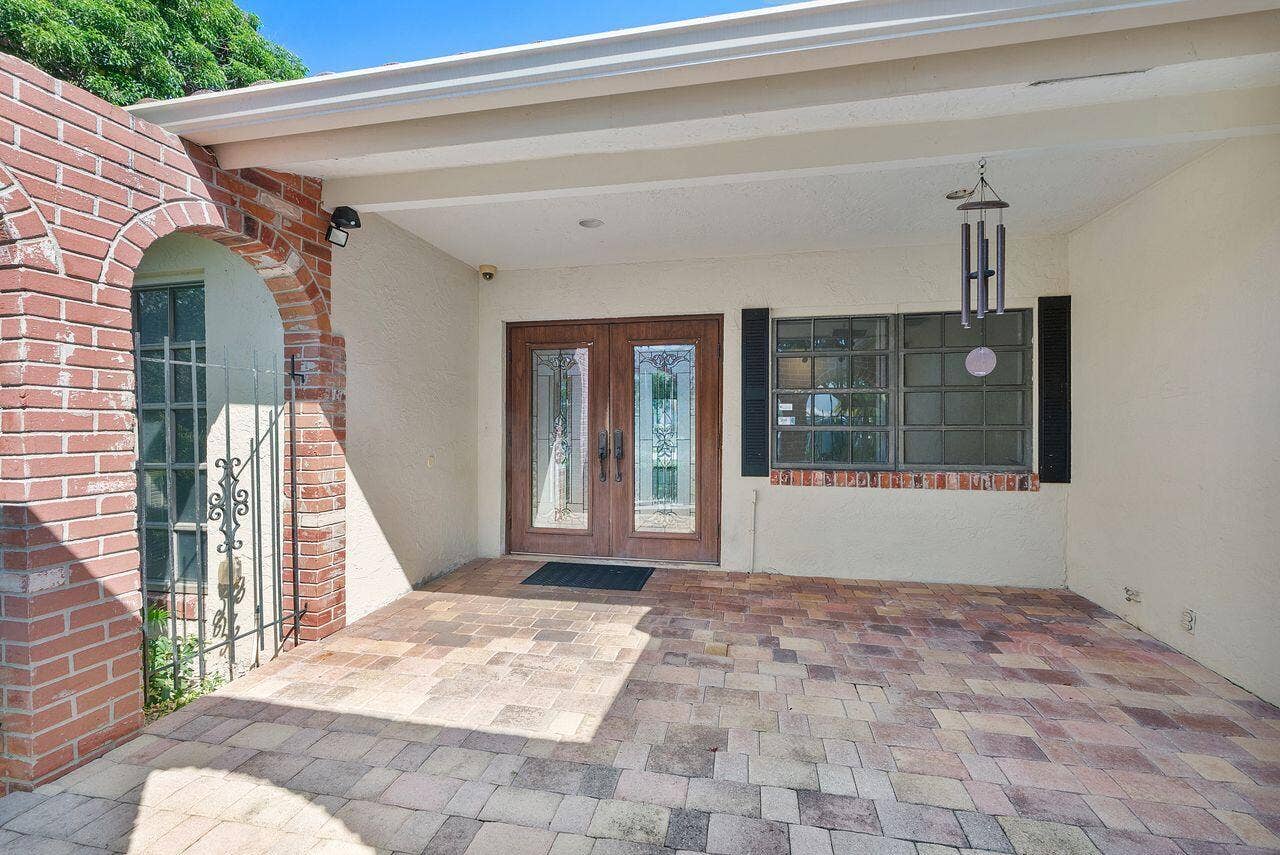 1350 W TERRA MAR Drive, Pompano Beach, FL 33062 Front Door