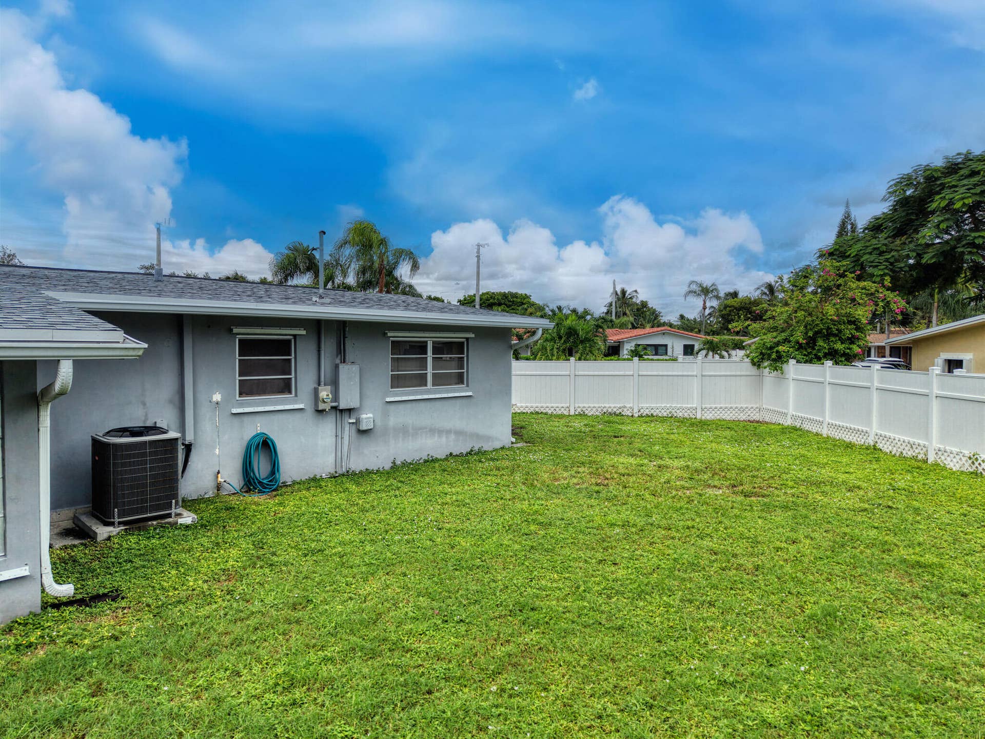 6 backyard (03)