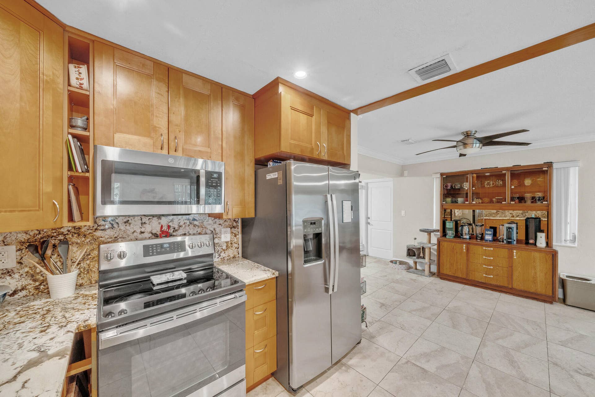 4 Kitchen (3)