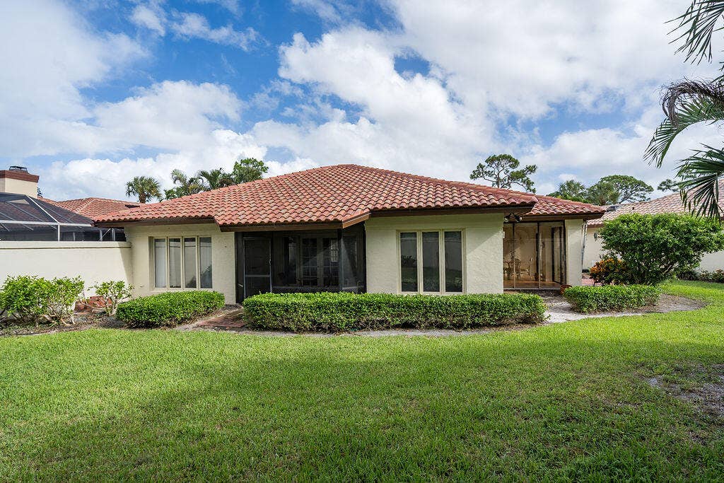 5361 SE Merion Way, Stuart, FL 34997 MarinersSand-1