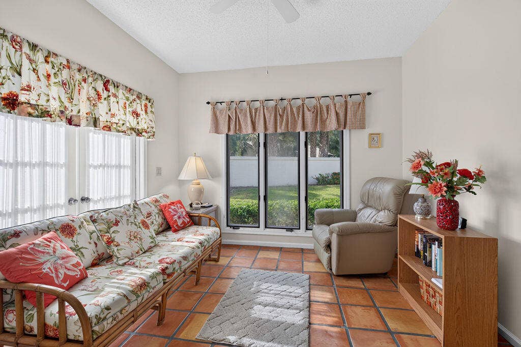 5361 SE Merion Way, Stuart, FL 34997 101926-263
