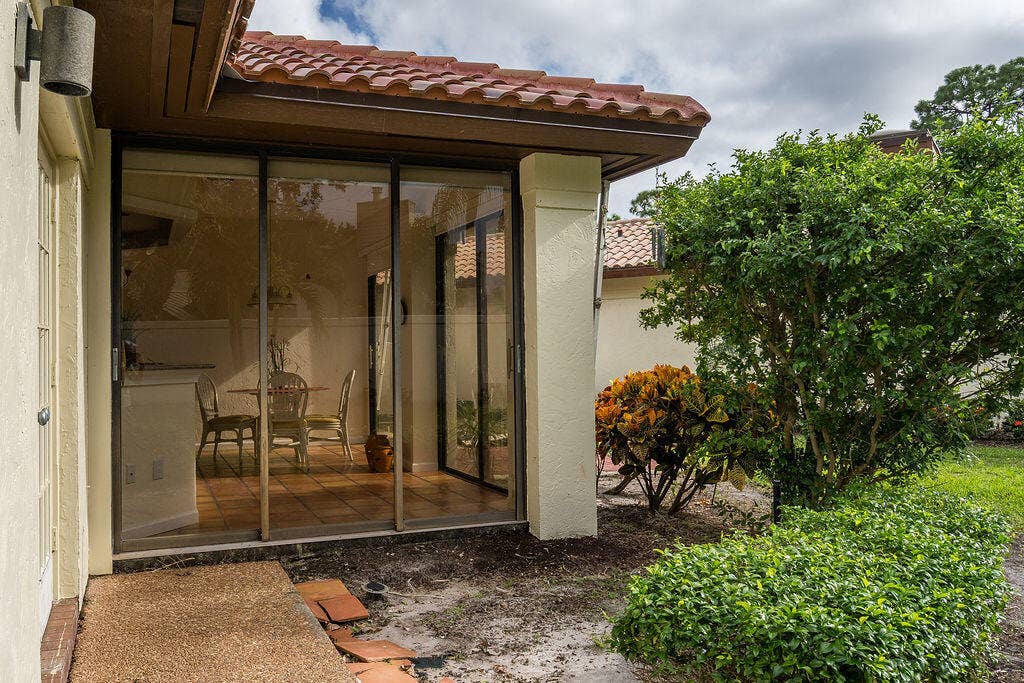 5361 SE Merion Way, Stuart, FL 34997 MarinersSand-4