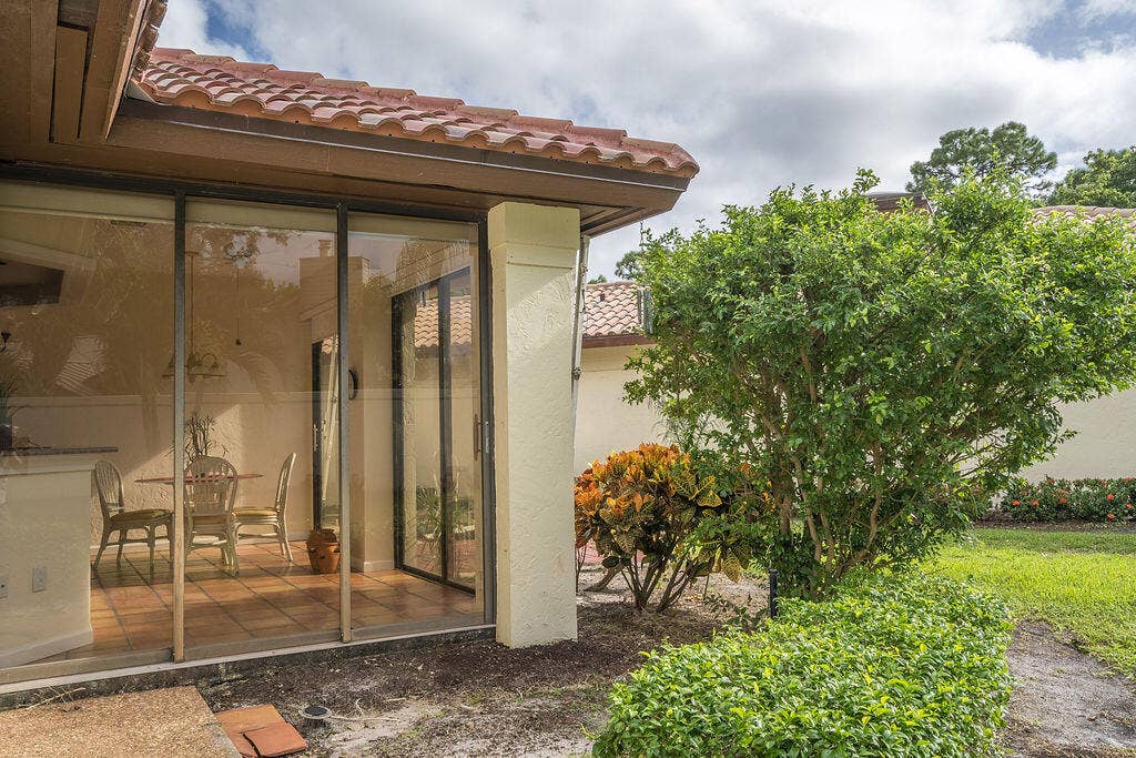 5361 SE Merion Way, Stuart, FL 34997 MarinersSand-3