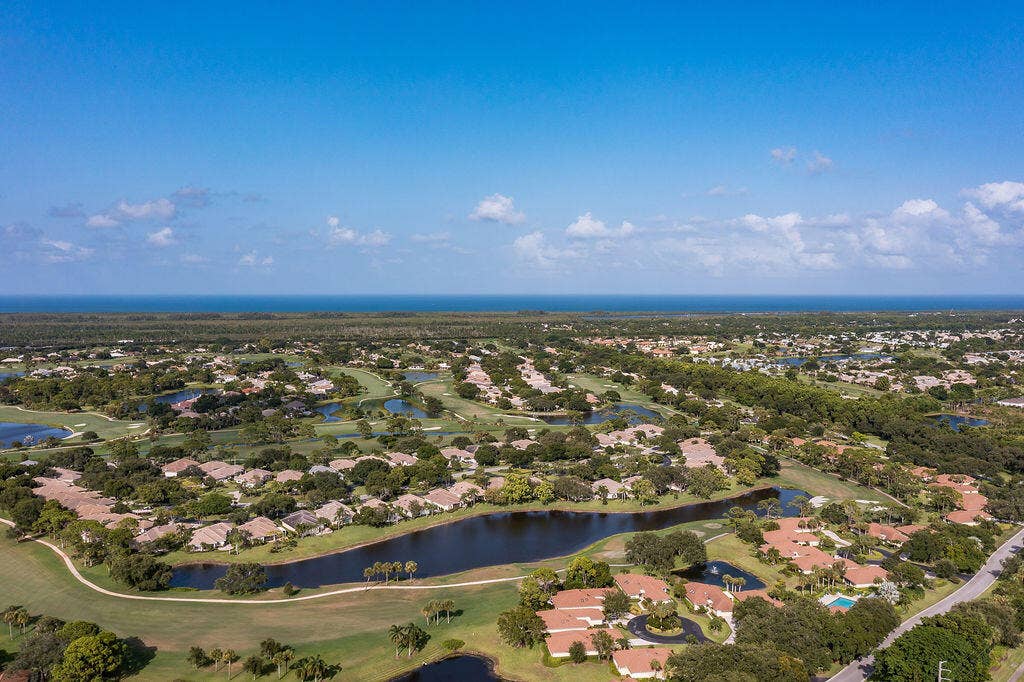 5361 SE Merion Way, Stuart, FL 34997 MarinersSandCC-7