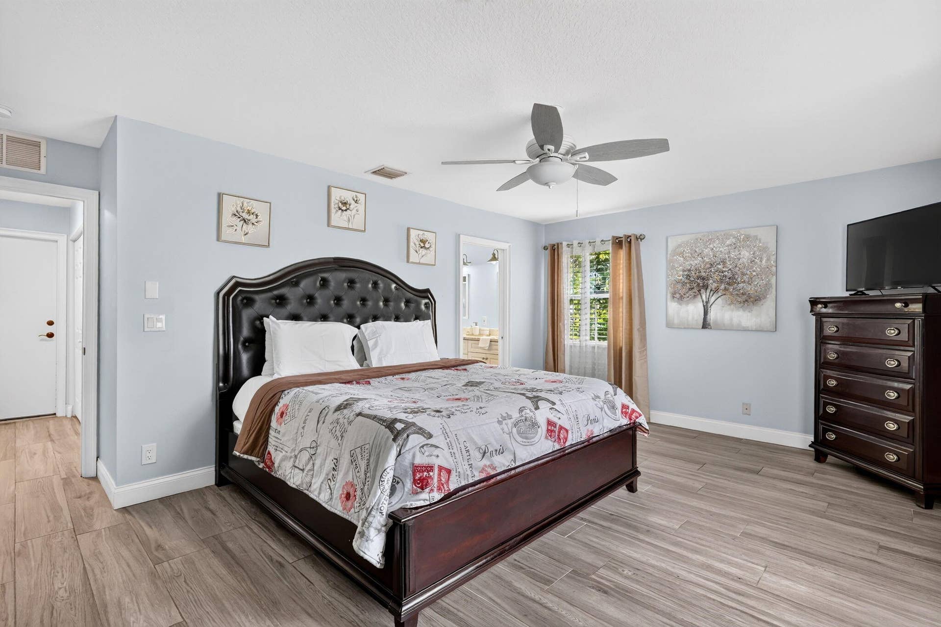 442 SW TULIP Boulevard, Port St Lucie, FL 34953 23-web-or-mls-5P1A4357