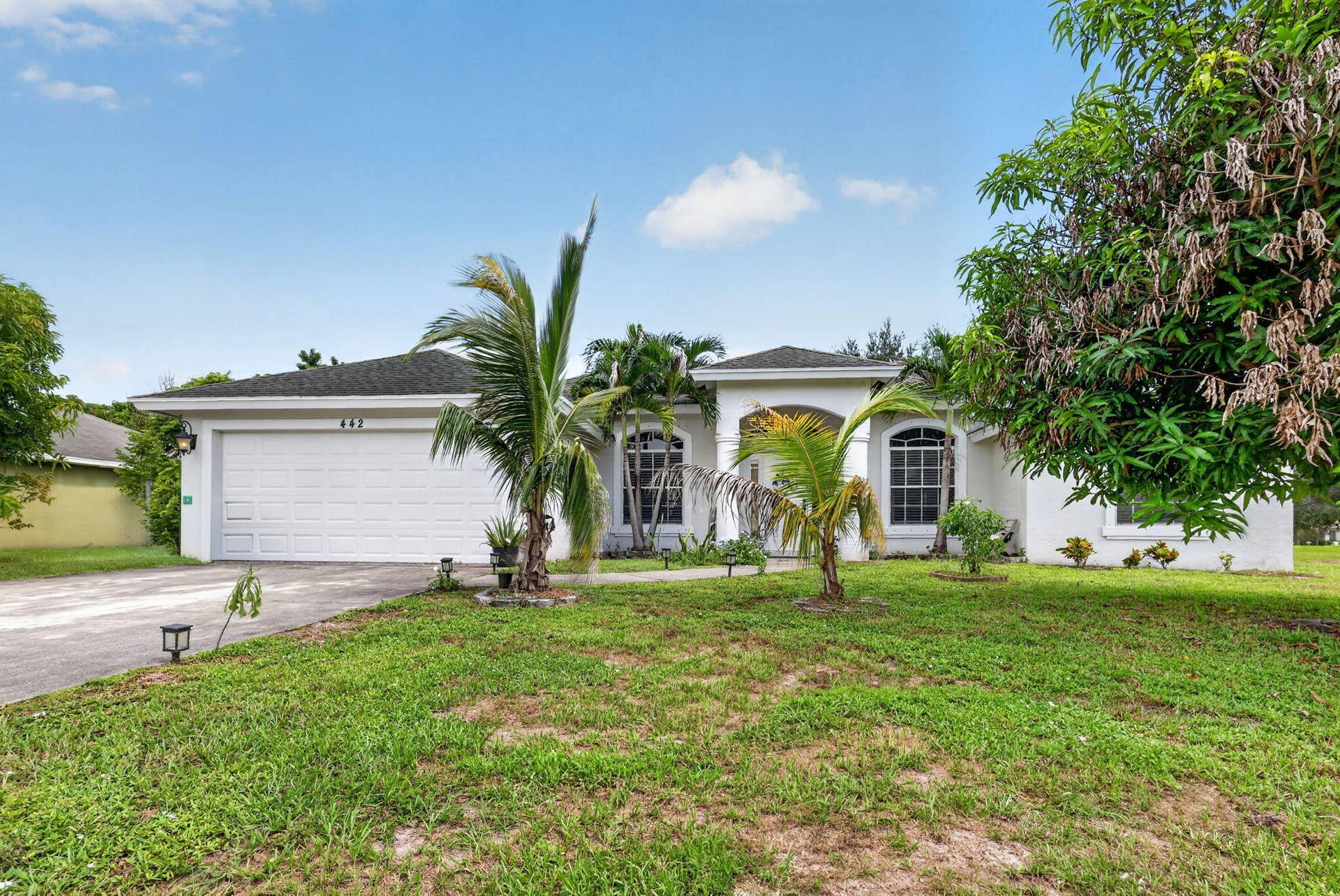 442 SW TULIP Boulevard, Port St Lucie, FL 34953 1-web-or-mls-5P1A5222