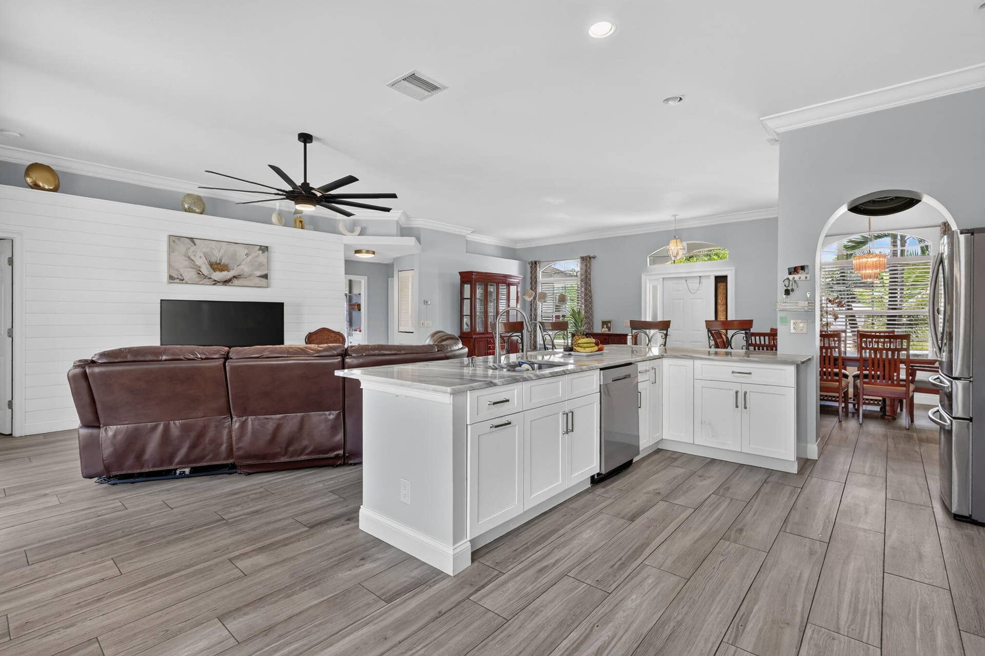 442 SW TULIP Boulevard, Port St Lucie, FL 34953 20-web-or-mls-5P1A4847