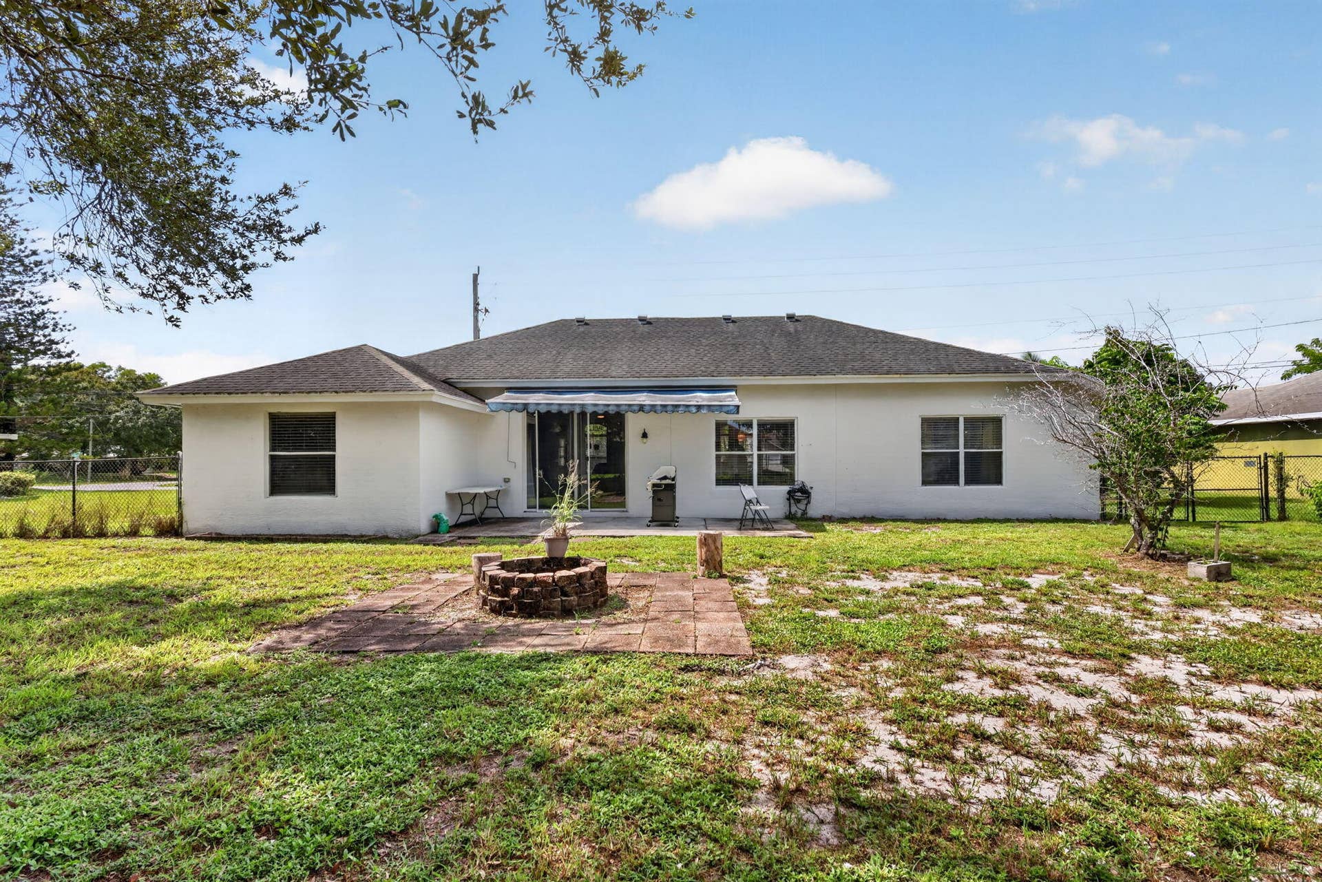 442 SW TULIP Boulevard, Port St Lucie, FL 34953 42-web-or-mls-5P1A5072