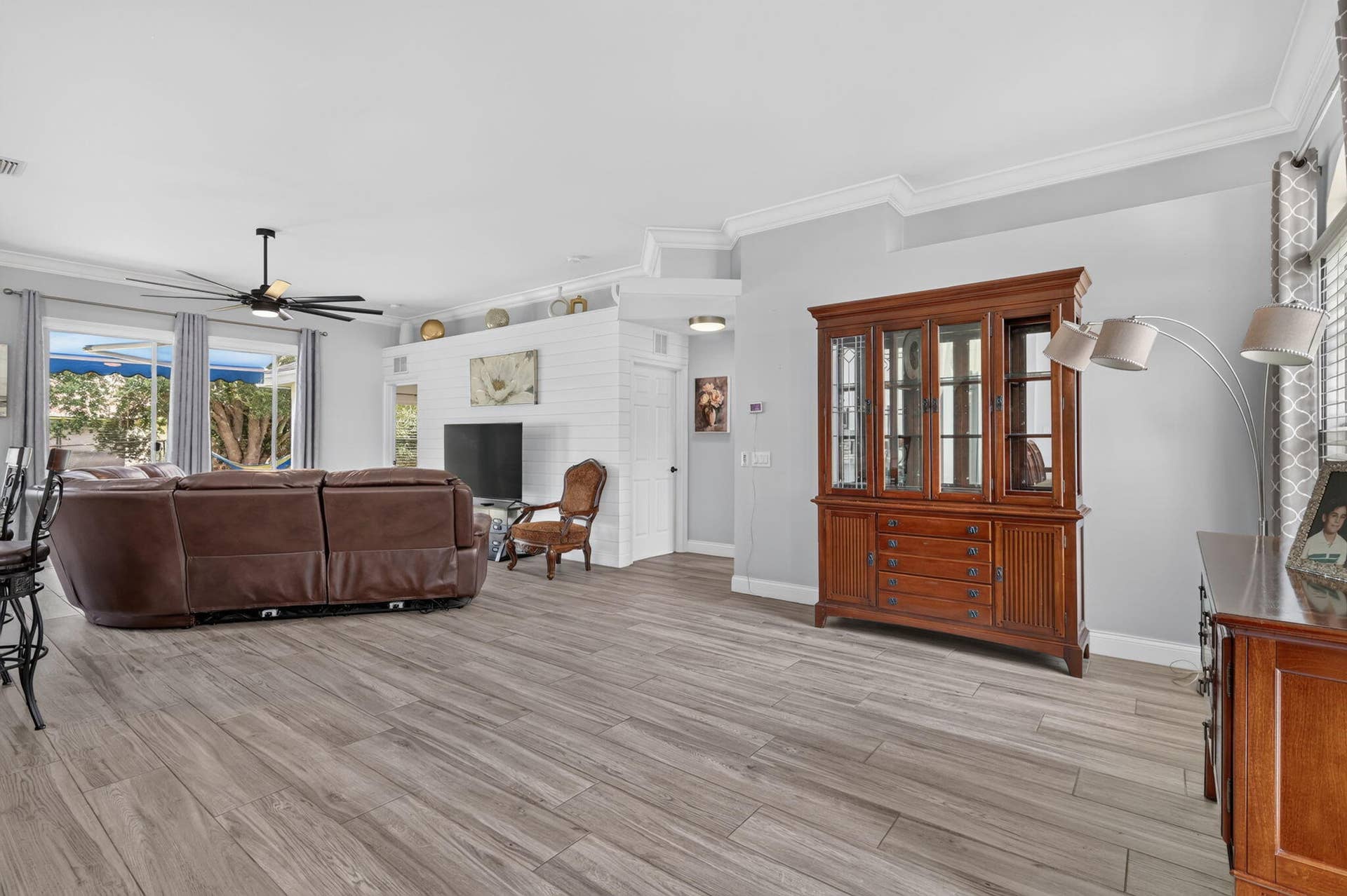 442 SW TULIP Boulevard, Port St Lucie, FL 34953 6-web-or-mls-5P1A4527