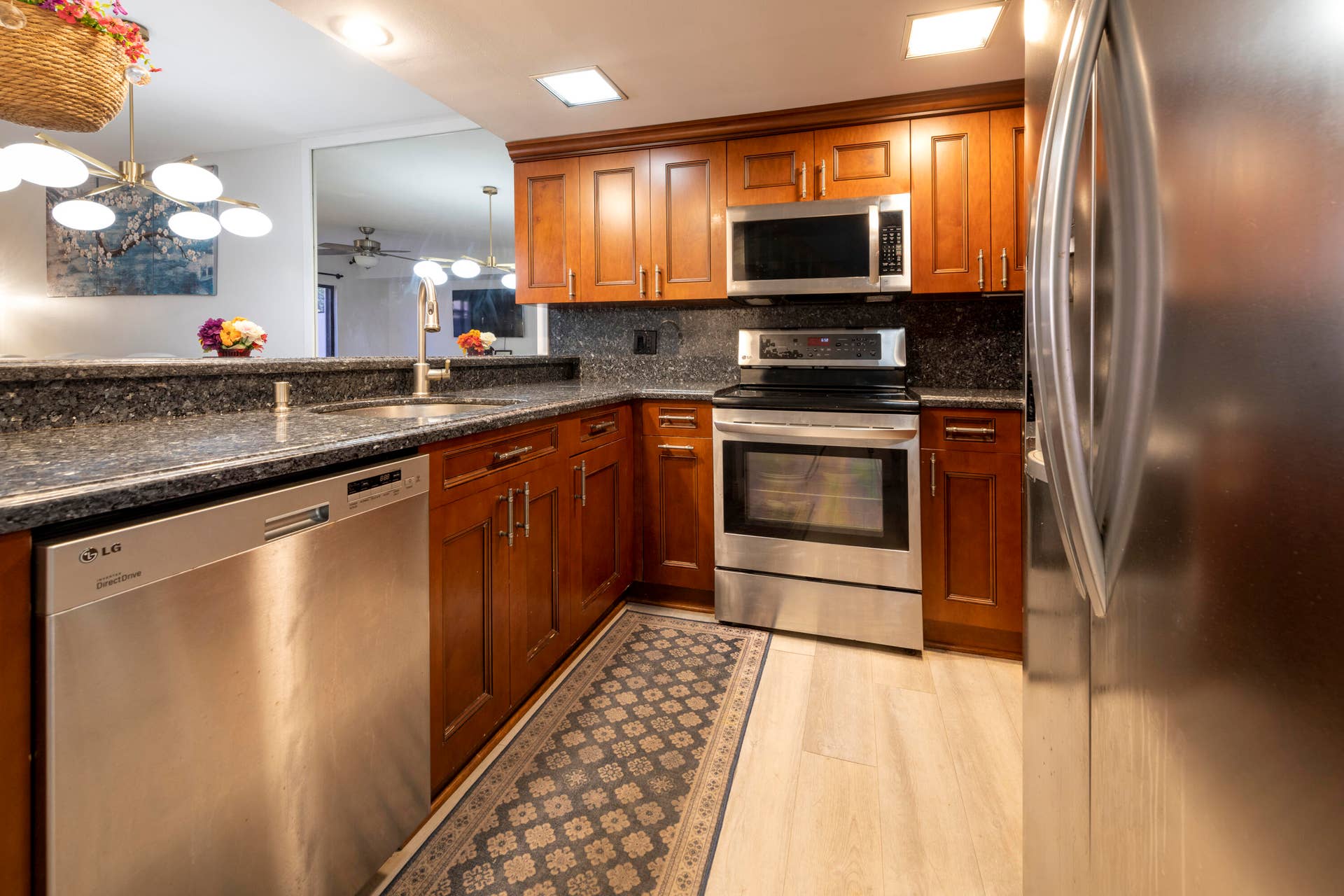 4421 SW 70TH Terrace, Davie, FL 33314 kitchen