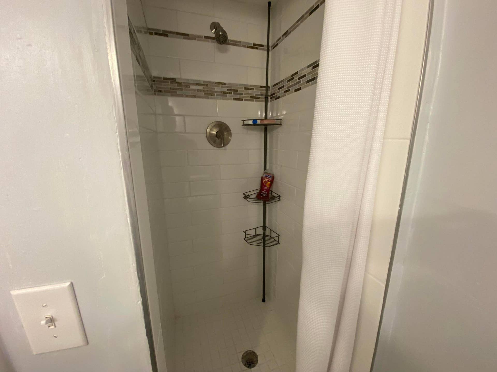 2nd Full Bath 4