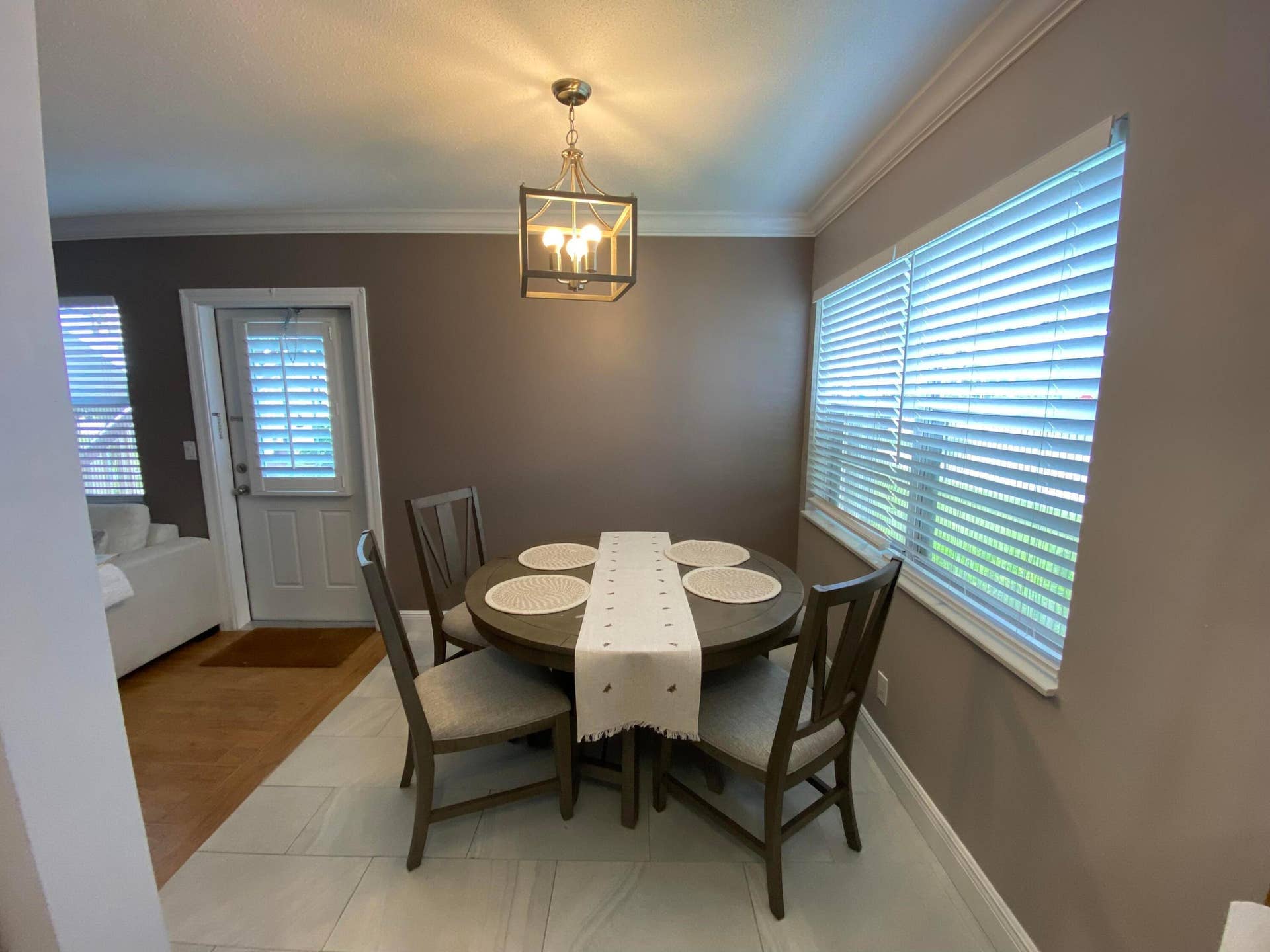 Dinning Room 4