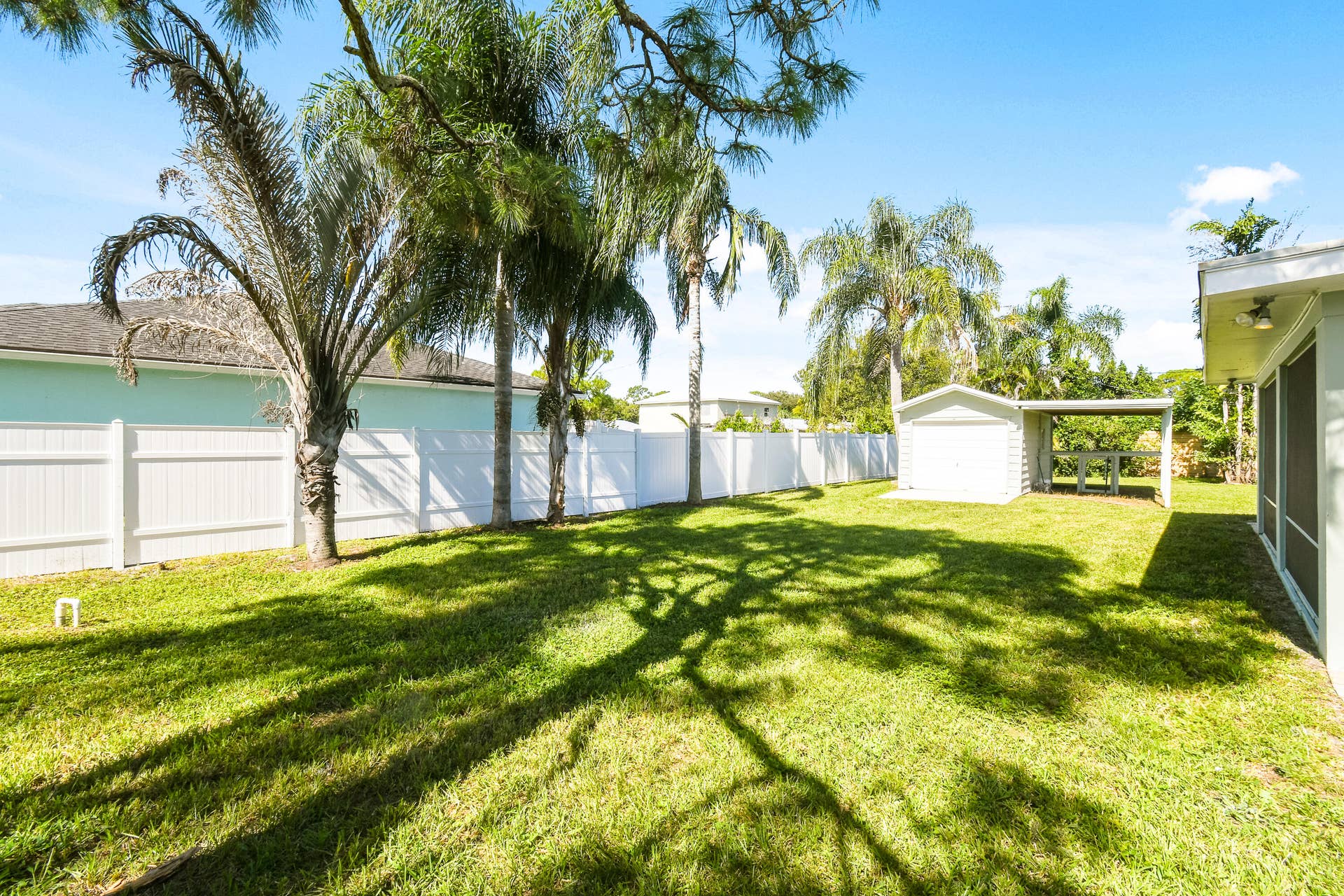 5960 SE NORMANDY Avenue, Stuart, FL 34997 Huge backyard