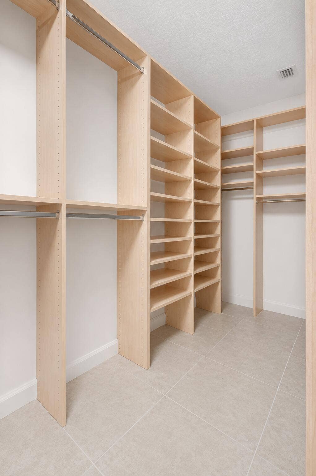 23437 Water Circle, Boca Raton, FL 33486 Walk in Closet
