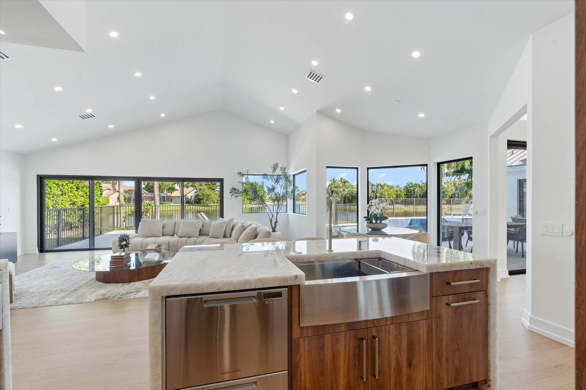 10747 STONEBRIDGE Boulevard, Boca Raton, FL 33498 20-10747 Stonebridge Blvd Boca Raton, FL