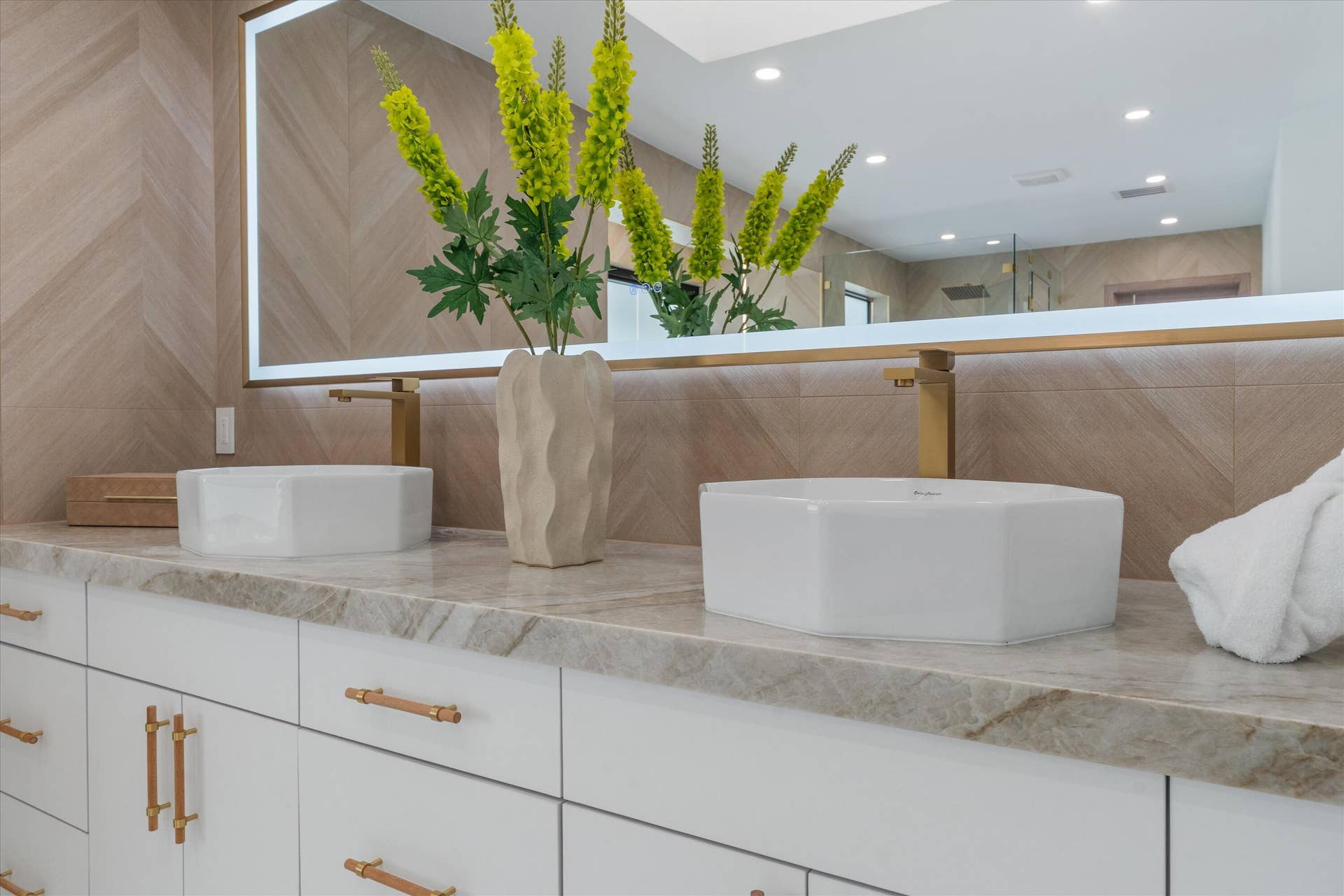 10747 STONEBRIDGE Boulevard, Boca Raton, FL 33498 46-10747 Stonebridge Blvd Boca Raton, FL