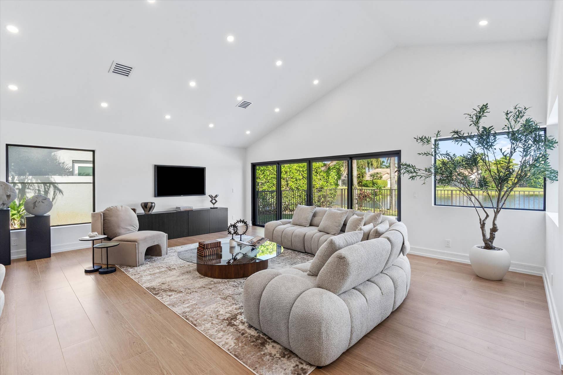 10747 STONEBRIDGE Boulevard, Boca Raton, FL 33498 34-10747 Stonebridge Blvd Boca Raton, FL