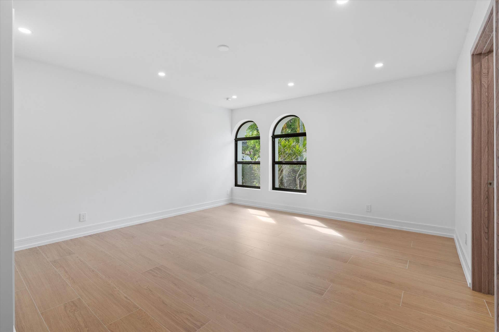 10747 STONEBRIDGE Boulevard, Boca Raton, FL 33498 52-10747 Stonebridge Blvd Boca Raton, FL