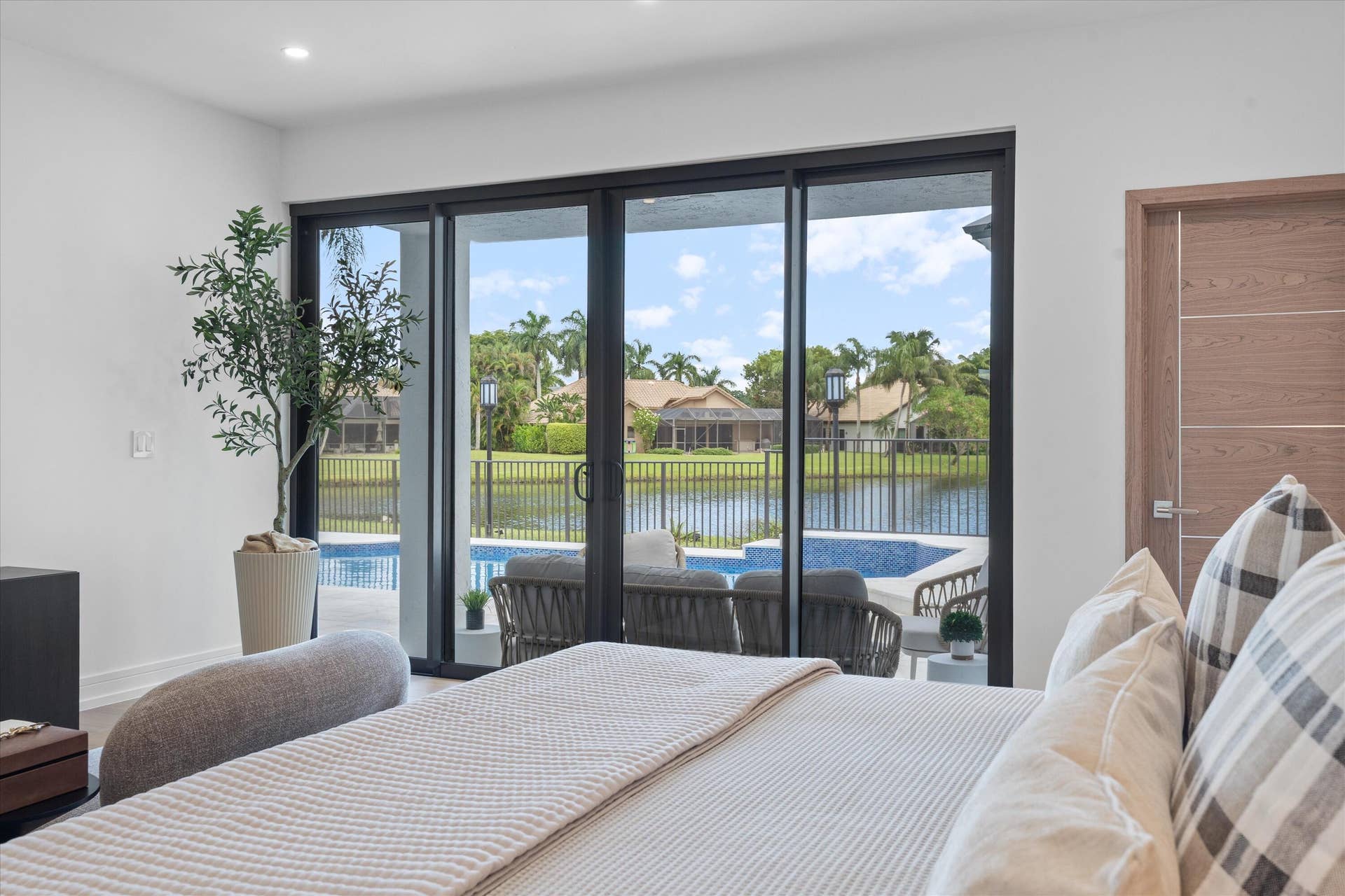 10747 STONEBRIDGE Boulevard, Boca Raton, FL 33498 42-10747 Stonebridge Blvd Boca Raton, FL
