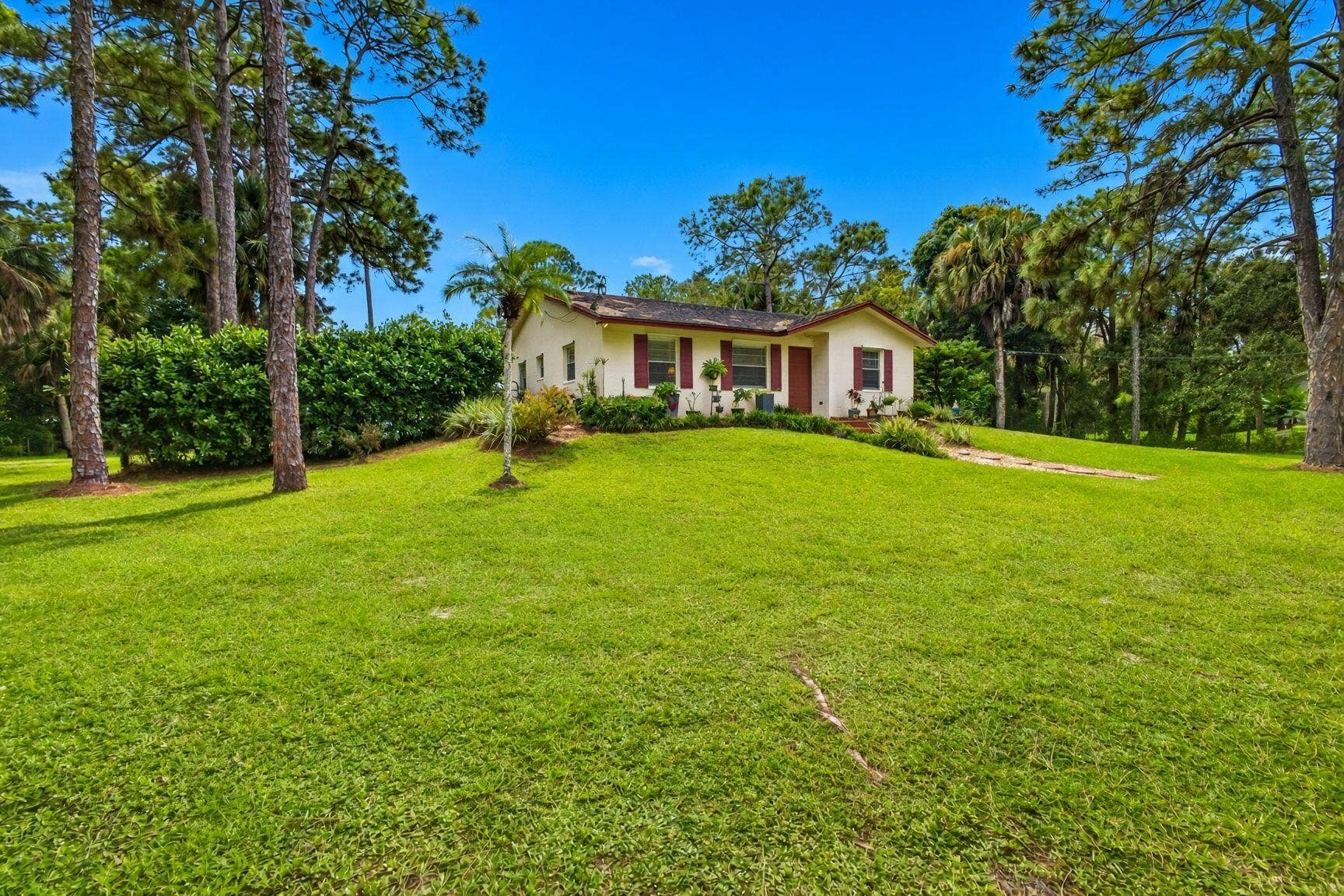 9242 166TH Way N, Jupiter, FL 33478 8-web-or-mls-d8Mn4