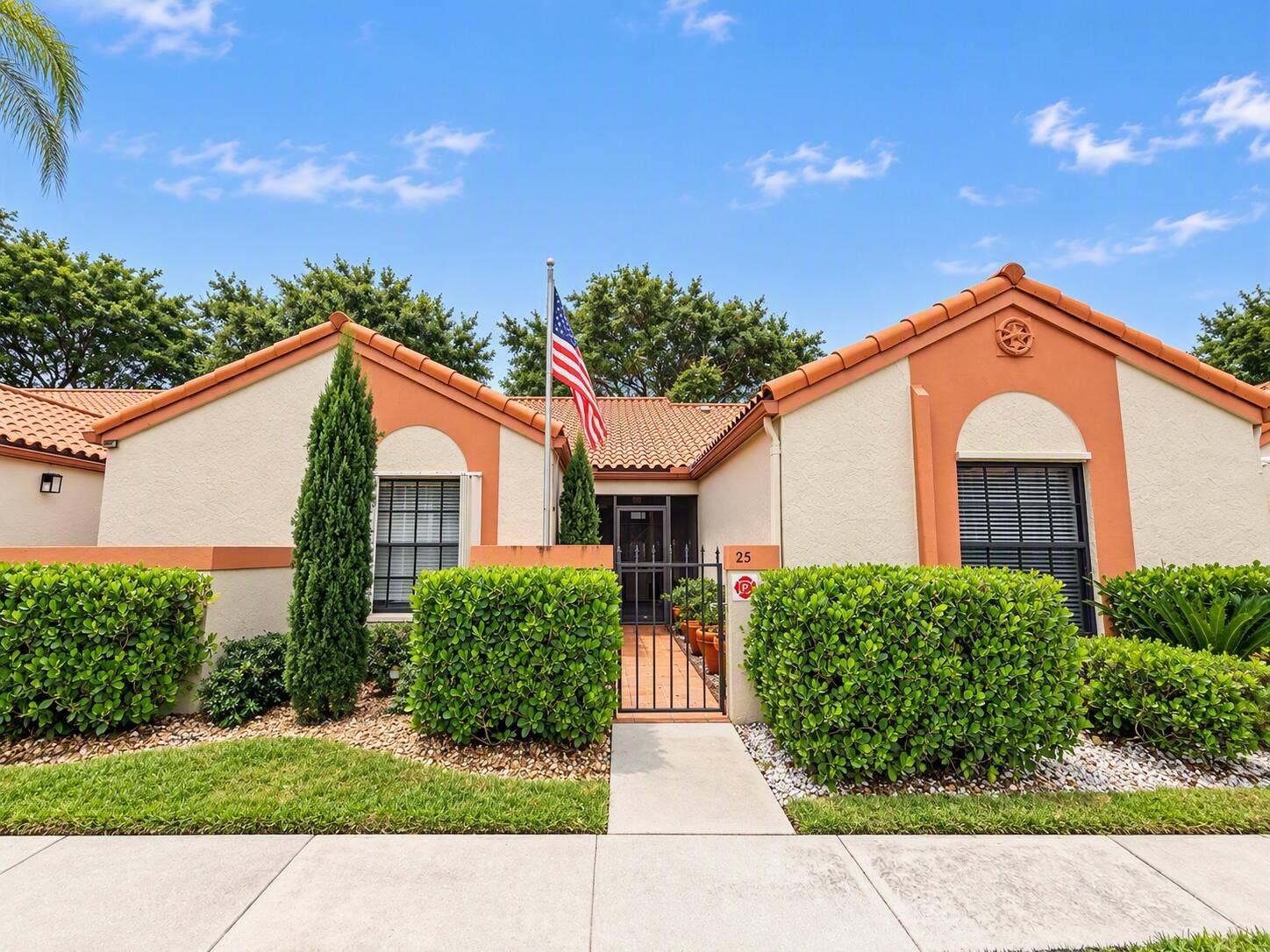 25 Centennial Court, Deerfield Beach, FL 33442 25 Front