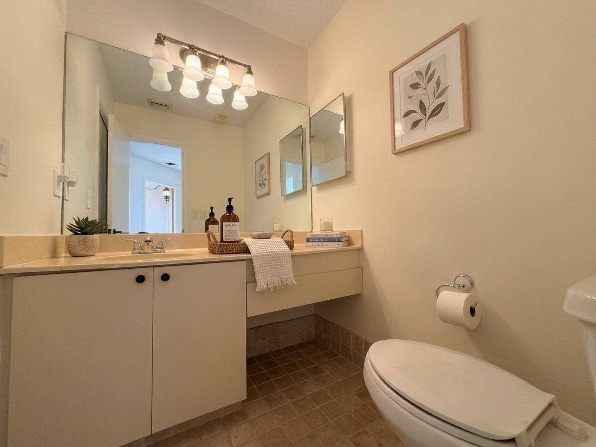 25 Centennial Court, Deerfield Beach, FL 33442 bath3