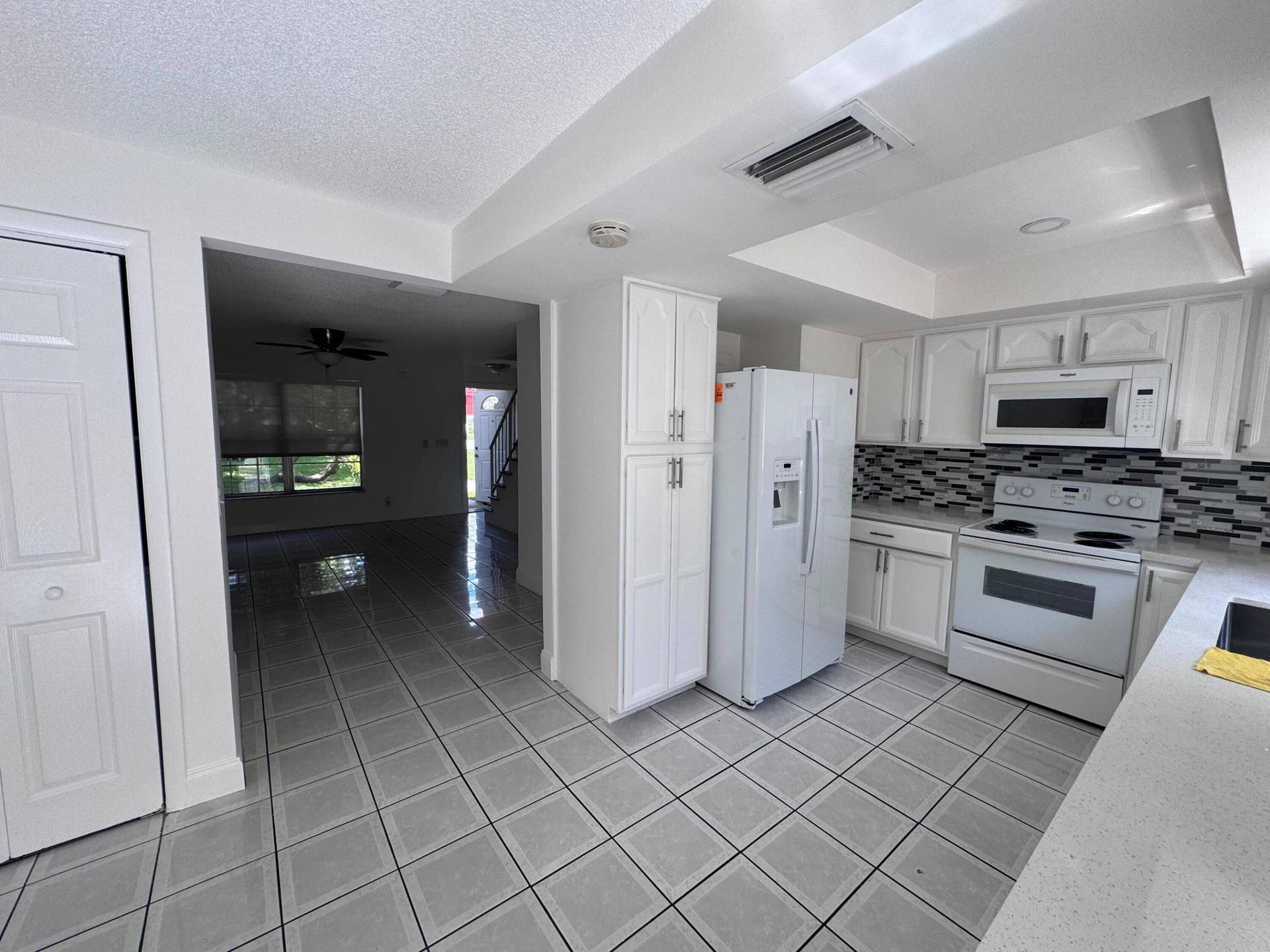 7918 KIMBERLY Boulevard, #304, North Lauderdale, FL 33068 1000431877