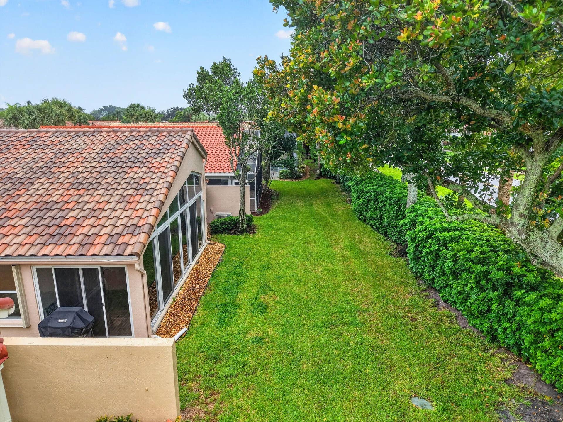5257 GLENVILLE Drive, Boynton Beach, FL 33437 48-web-or-mls-DJI_20261022103916_0254_D_