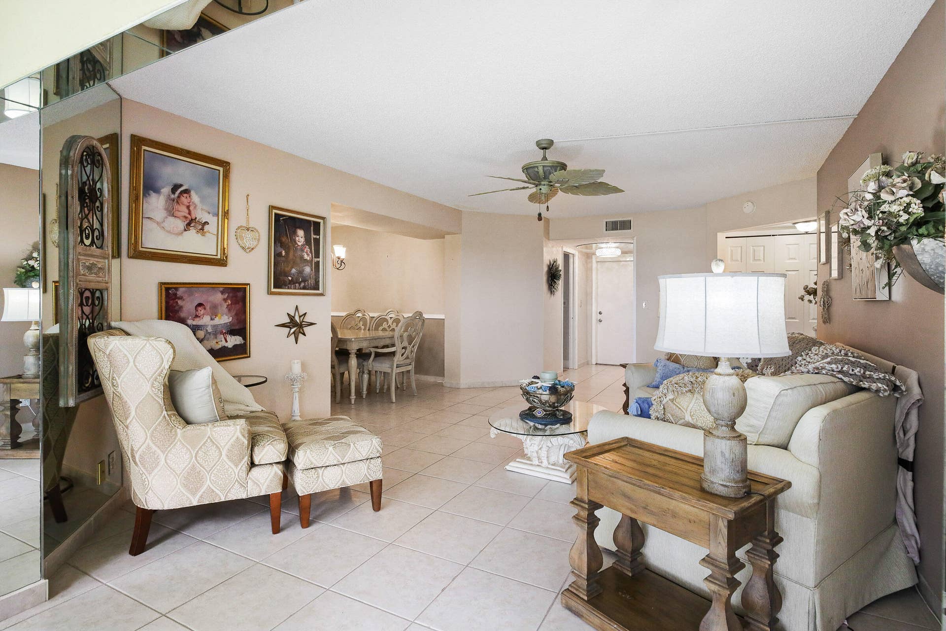 3593 Birdie Drive, #502, Lake Worth, FL 33467 LIVING