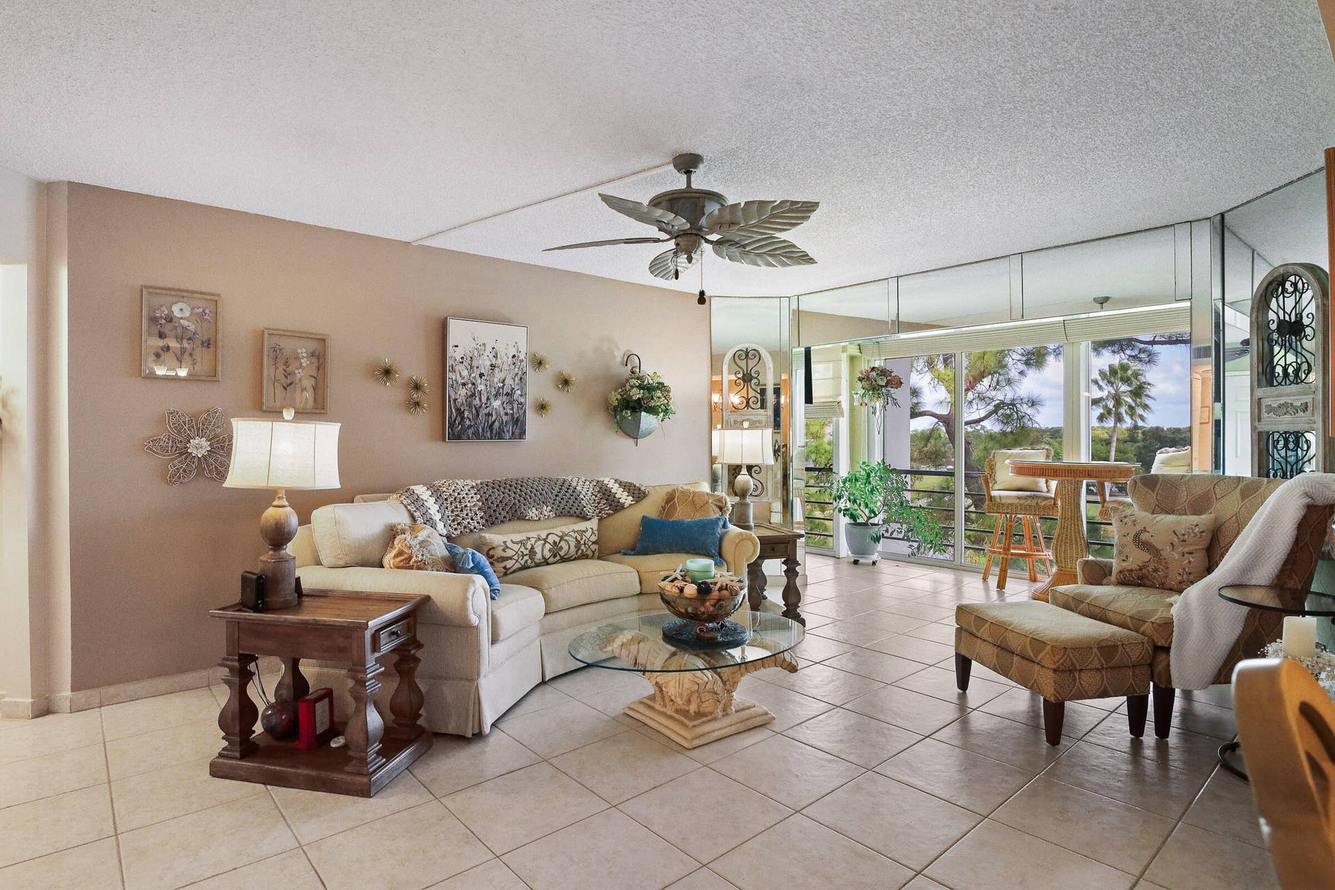 3593 Birdie Drive, #502, Lake Worth, FL 33467 LIVING ONTO BALCONY